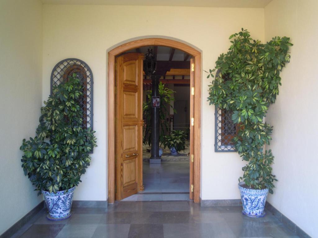 Hotel Boutique La Zubia Bagian luar foto