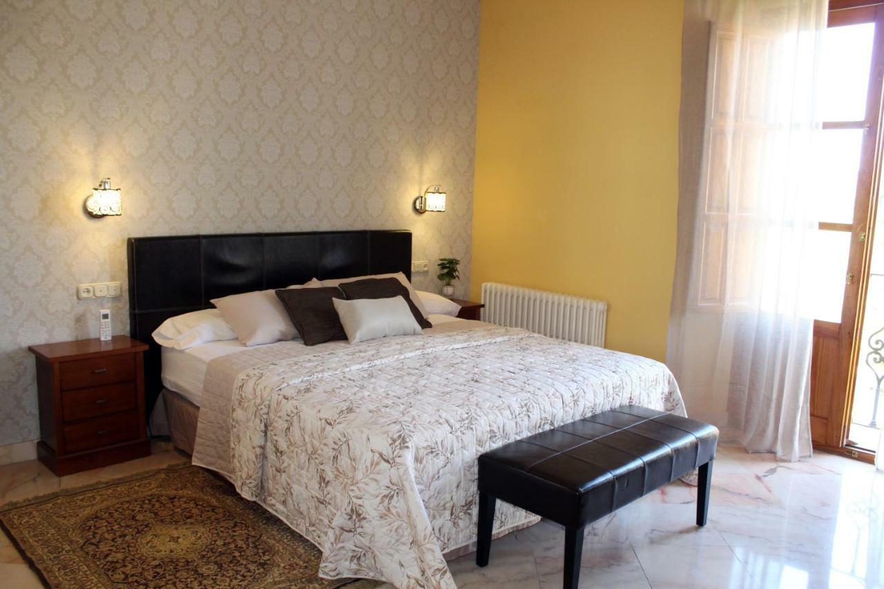 Hotel Boutique La Zubia Bagian luar foto