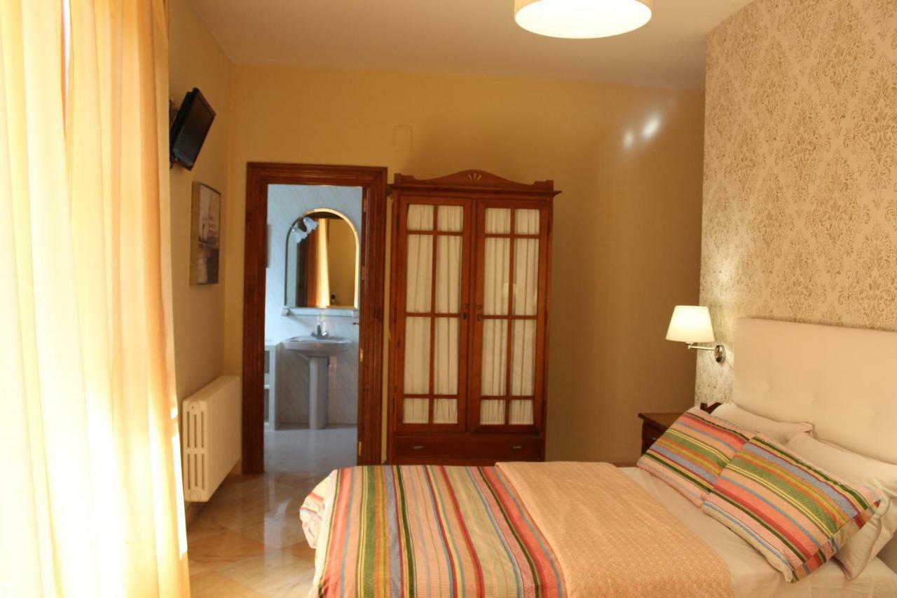 Hotel Boutique La Zubia Bagian luar foto