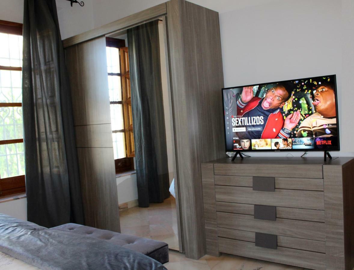 Hotel Boutique La Zubia Bagian luar foto