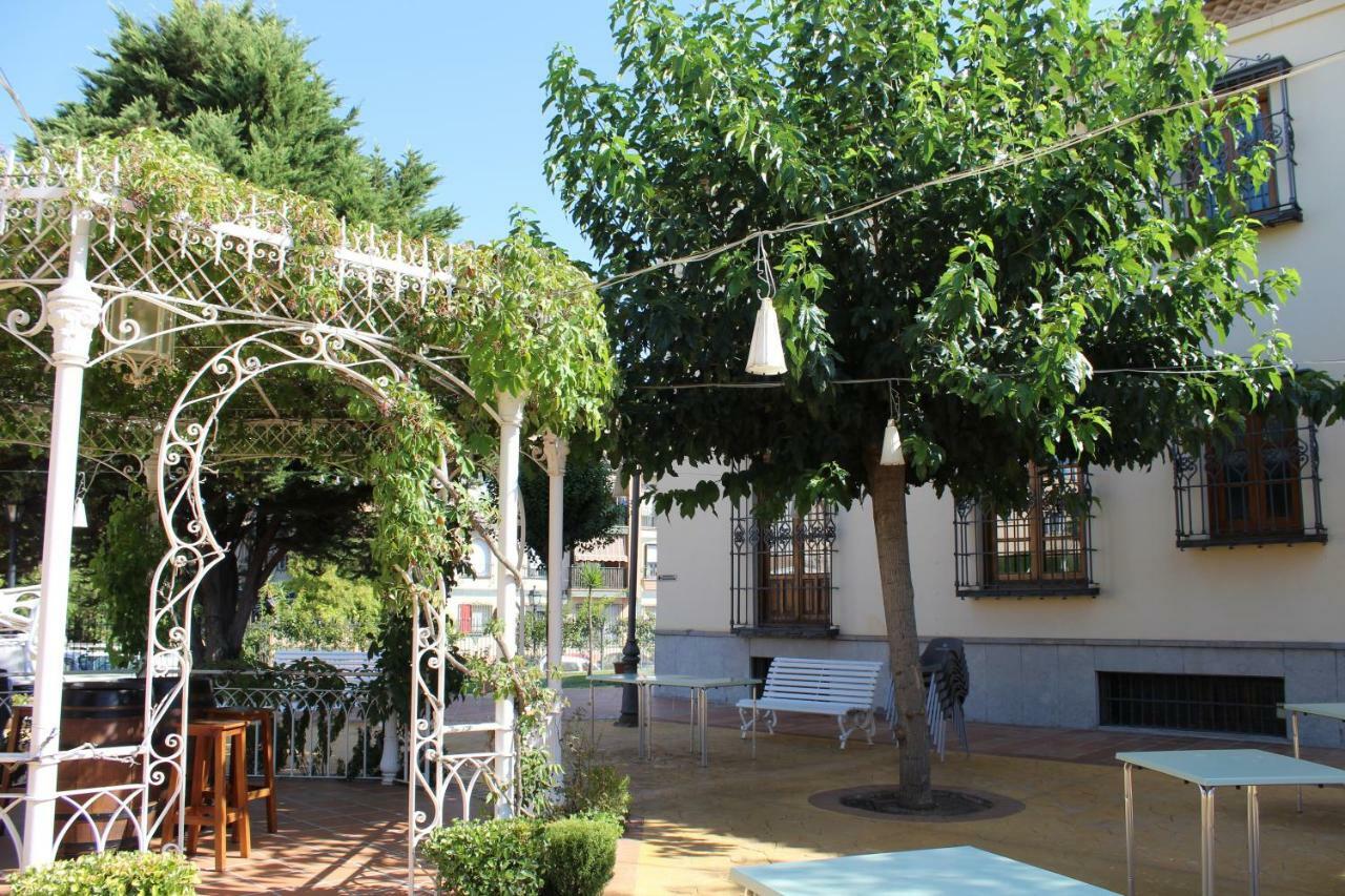 Hotel Boutique La Zubia Bagian luar foto