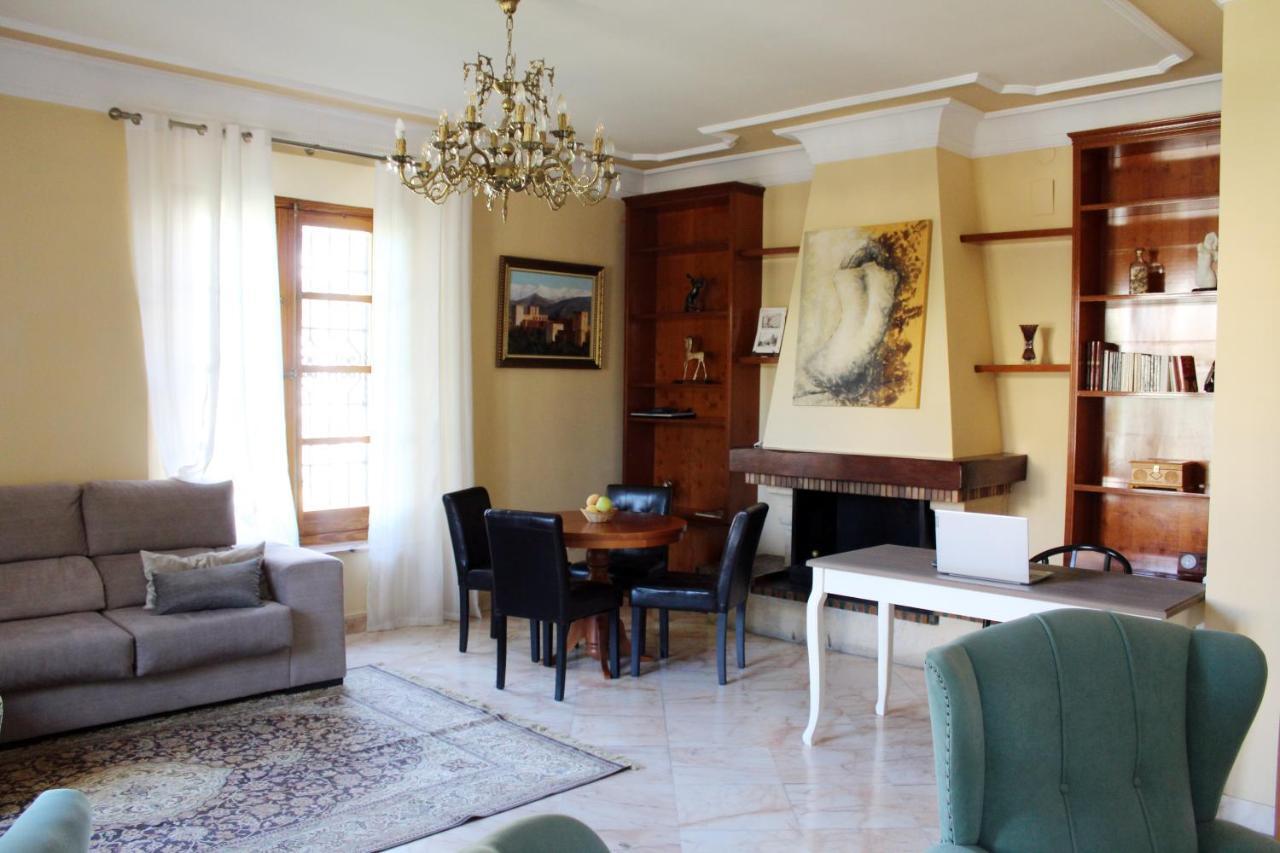 Hotel Boutique La Zubia Bagian luar foto