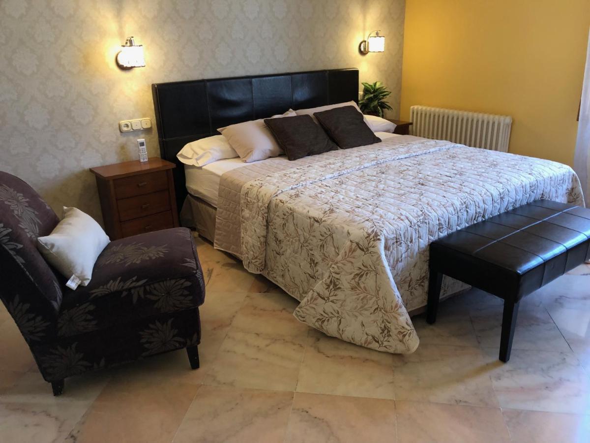 Hotel Boutique La Zubia Bagian luar foto